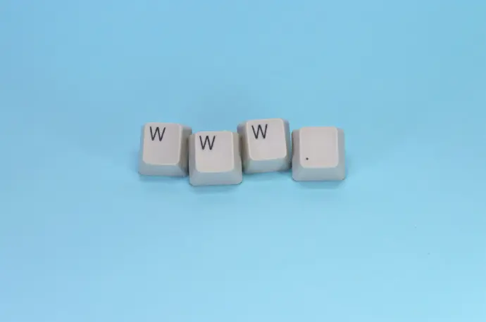 Www is spelled with keyboard keys.
